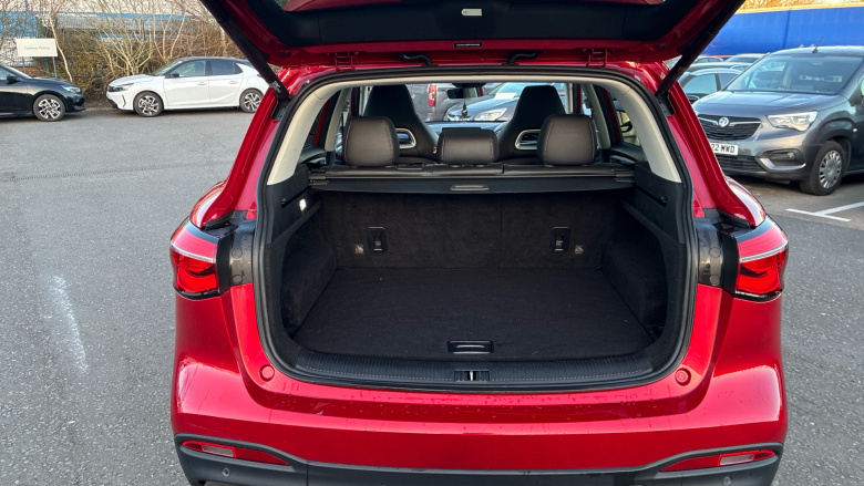 MG Hs 1.5 T-GDI Exclusive 5dr DCT Petrol Hatchback